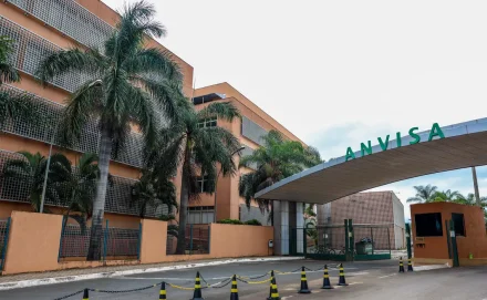 Anvisa proíbe venda de fórmula infantil contaminada por toxina
